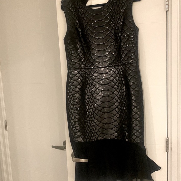 Sexy little sequin dress - Picture 1 of 4